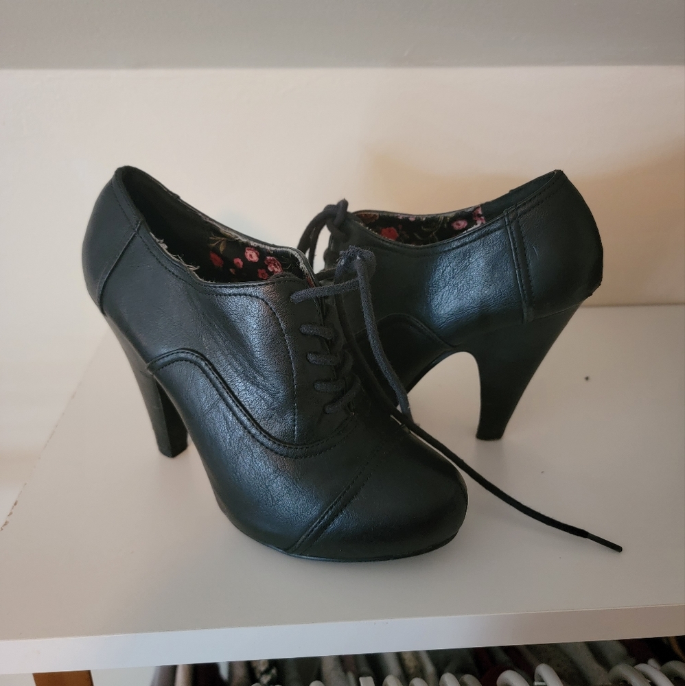 Black Bootie